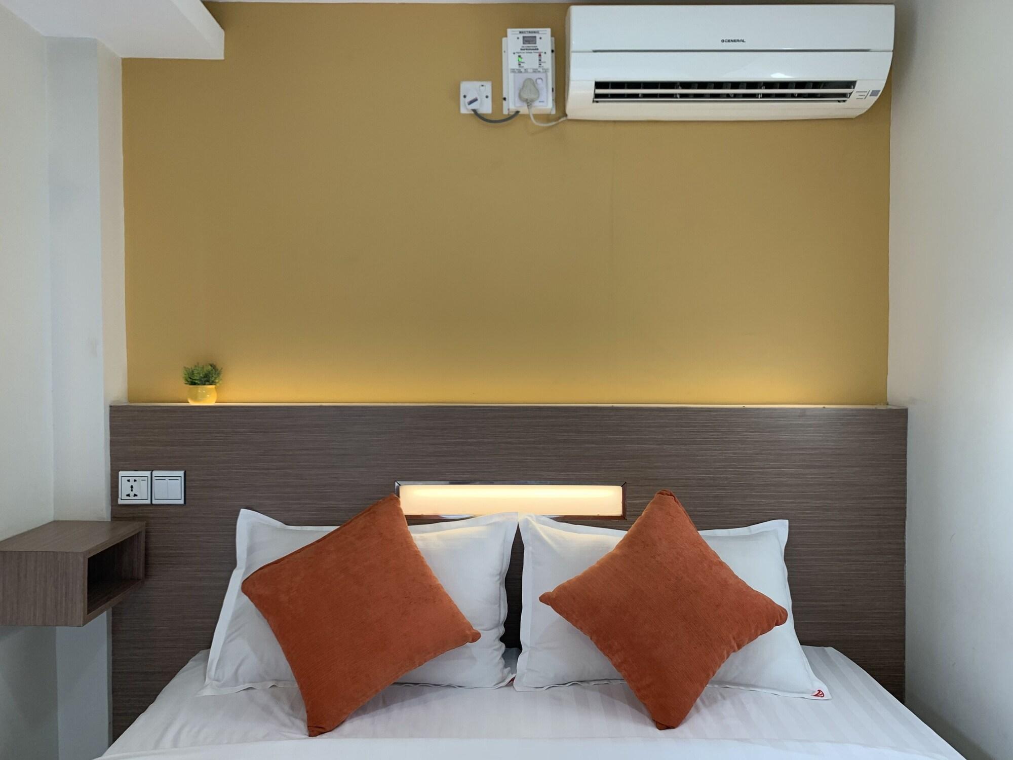 The Vibe Inn Yangon Exterior foto