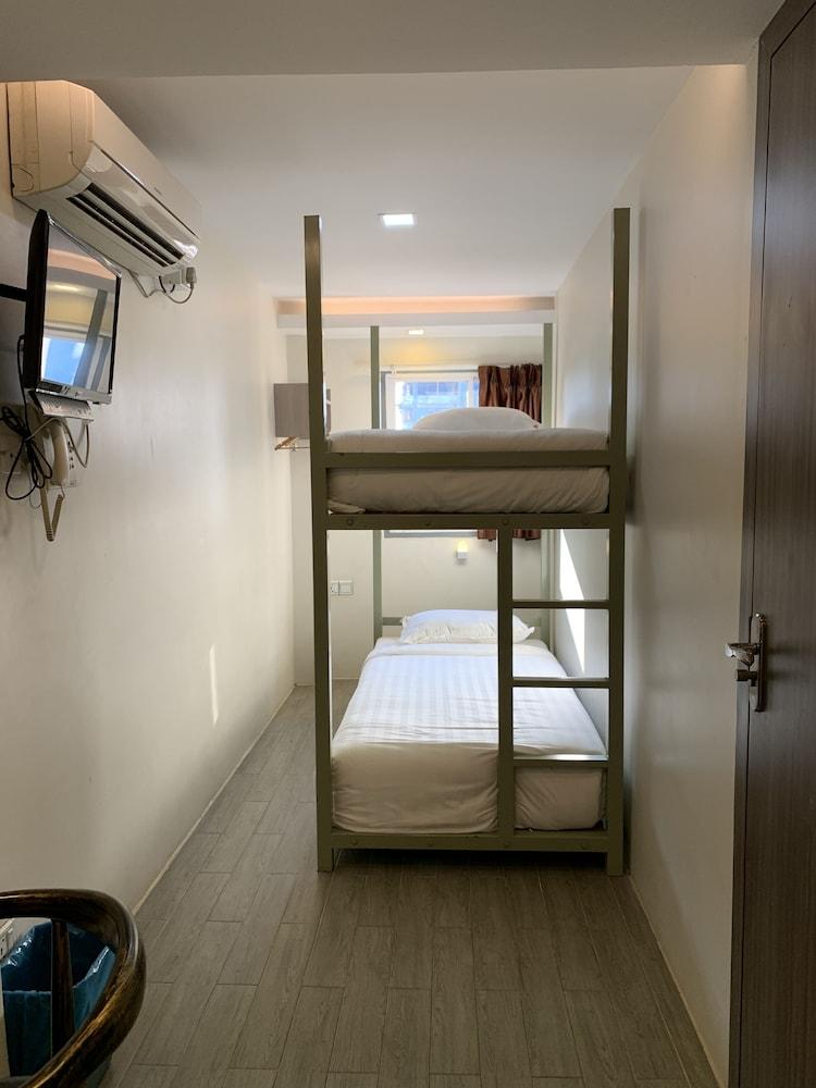 The Vibe Inn Yangon Exterior foto