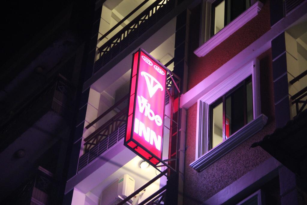 The Vibe Inn Yangon Exterior foto