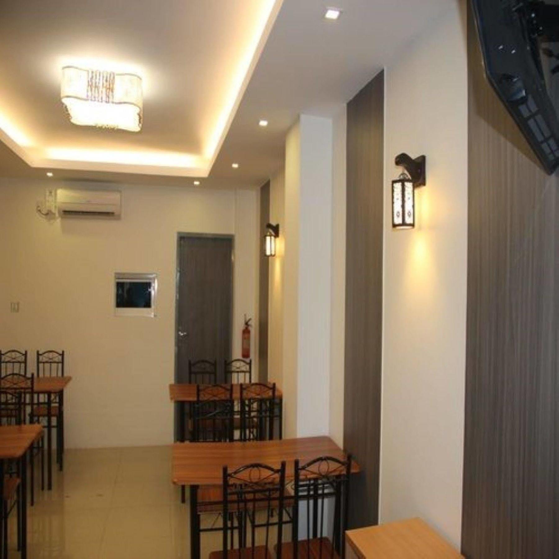 The Vibe Inn Yangon Exterior foto