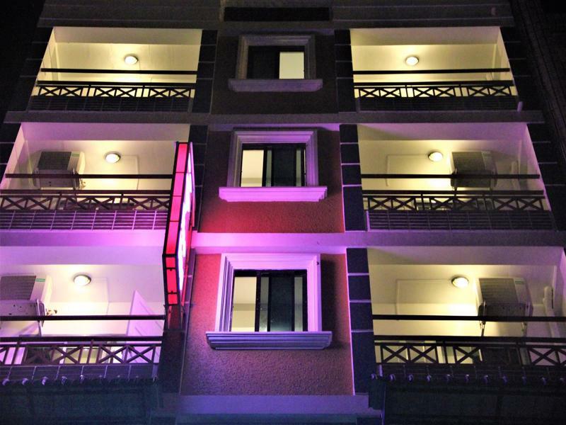 The Vibe Inn Yangon Exterior foto