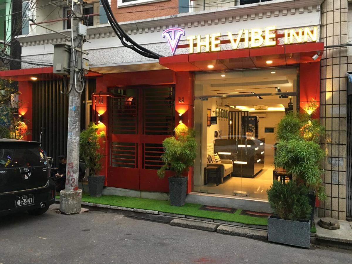 The Vibe Inn Yangon Exterior foto