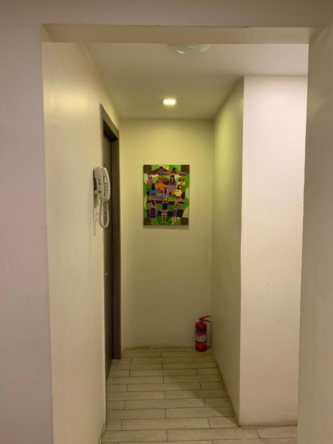The Vibe Inn Yangon Exterior foto